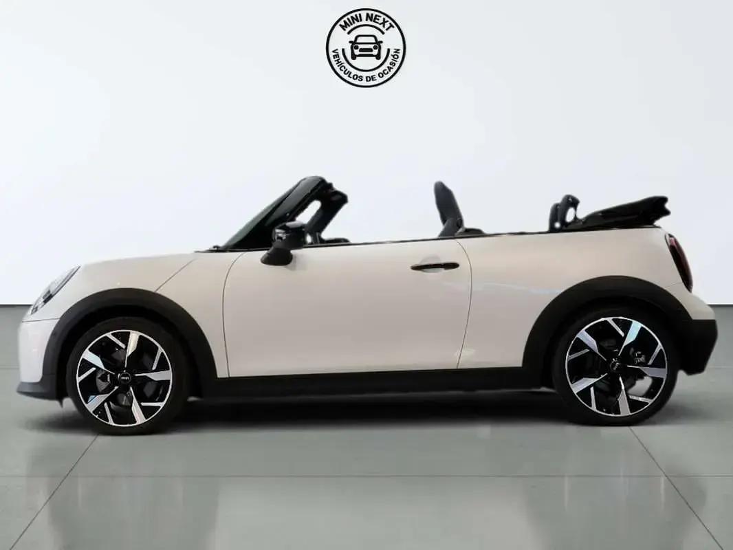 Usado Mini Cooper Cabriolet Classic 163 CV (119 kW) 2025 Descapotable