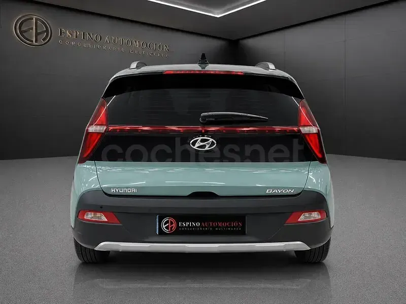 Usado Hyundai Bayon 84 CV (61 kW) 2024 Verde SUV
