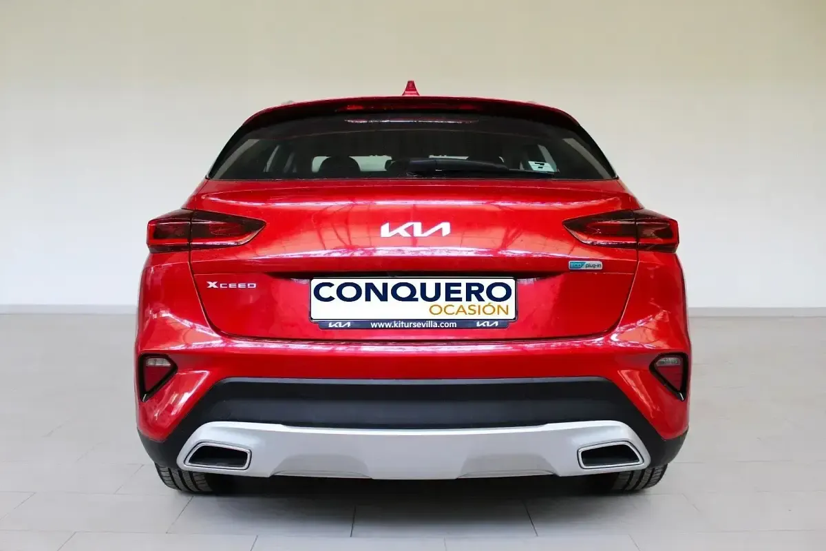 Usado Kia XCeed 141 CV (103 kW) 2022 Rojo SUV
