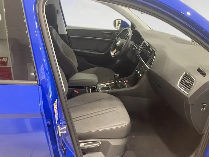 Usado Seat Ateca Style 115 CV (84 kW) 2025 Azul SUV