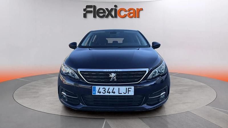 Usado Peugeot 308 Style 131 CV (96 kW) 2020 Negro Berlina