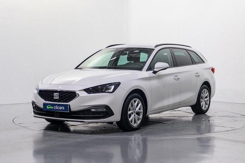 Blanco Usado 2021 Seat Leon Style Familiar | 15.990 € (Precio justo) - Imagen 1/4