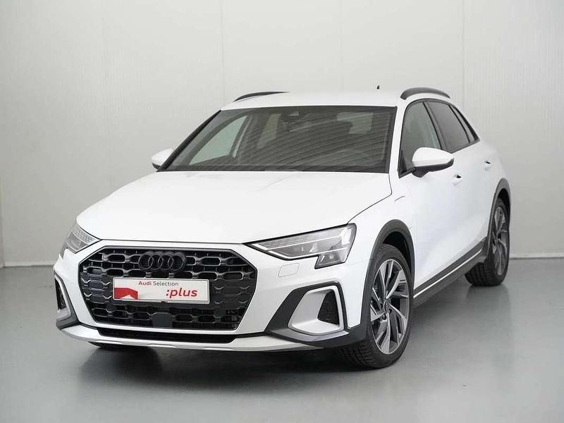 Blanco Nuevo 2025 Audi A3 Sportback e-tron Advanced Utilitario | 43.500 € (Caro) - Imagen 1/4