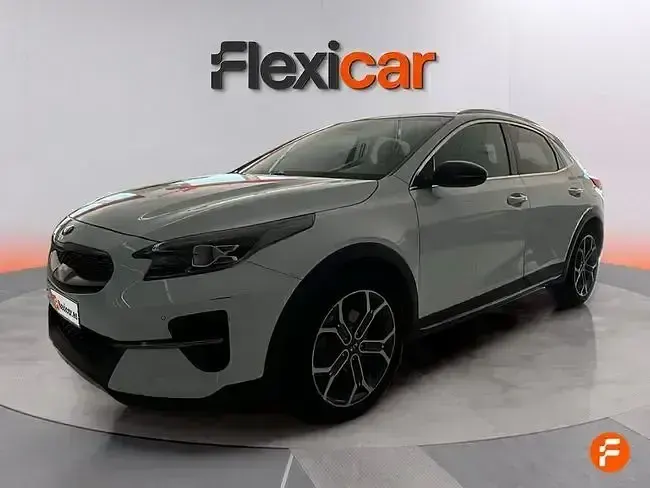 Usado Kia XCeed 120 CV (88 kW) 2019 Blanco SUV