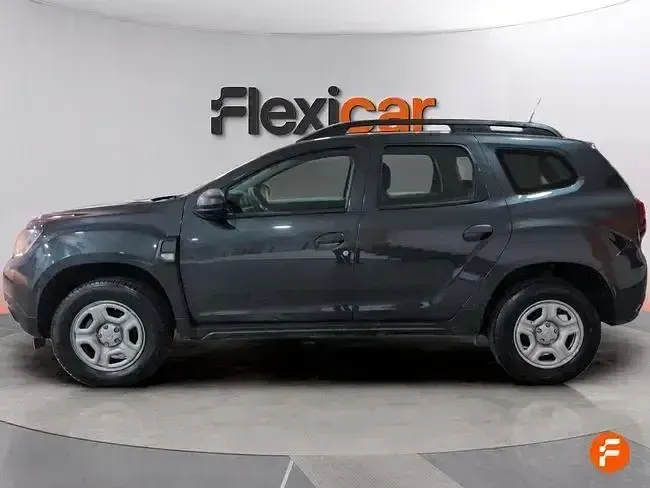 Usado Dacia Duster Comfort 90 CV (66 kW) 2021 Gris SUV