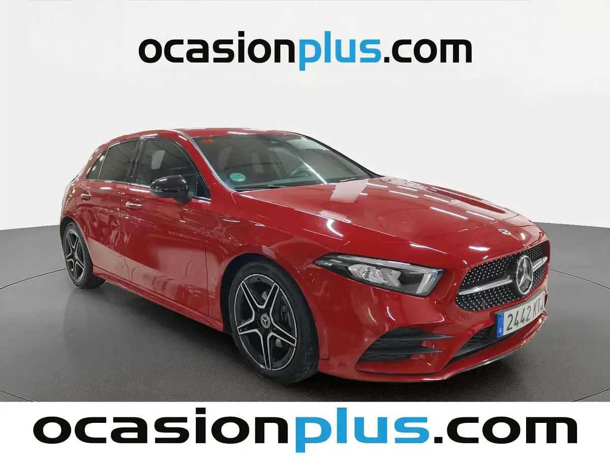Usado Mercedes A200 AMG 163 CV (119 kW) 2019 Rojo Utilitario