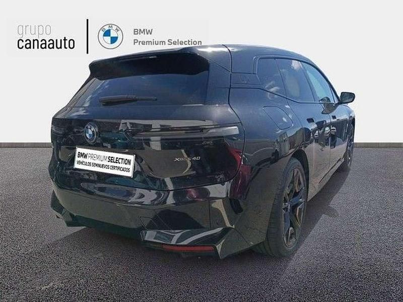 Usado BMW iX Comfort Edition 239 kW (326 CV) 2024 Negro SUV