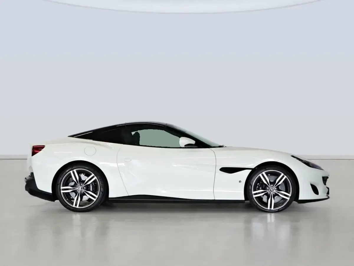 Usado Ferrari Portofino 600 CV (441 kW) 2018 Blanco Descapotable