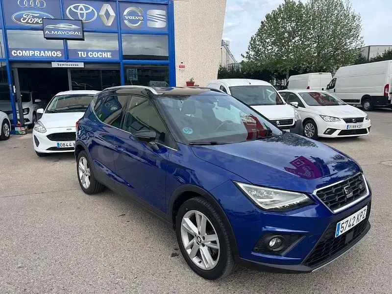 Usado Seat Arona FR 115 CV (84 kW) 2018 Azul SUV
