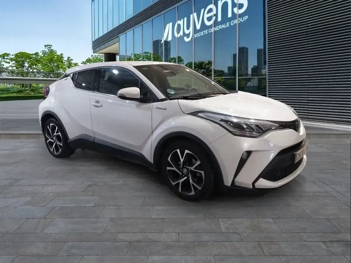 Usado Toyota C-HR Advance 184 CV (135 kW) 2022 Blanco SUV
