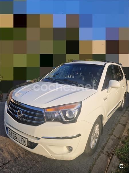 Usado Ssangyong (KGM) Rodius 155 CV (114 kW) 2015 Blanco Monovolumen