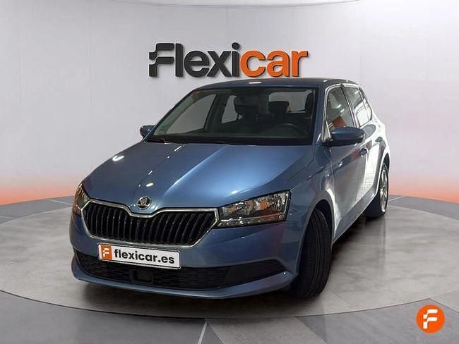Usado Skoda Fabia Ambition 95 CV (69 kW) 2019 Azul