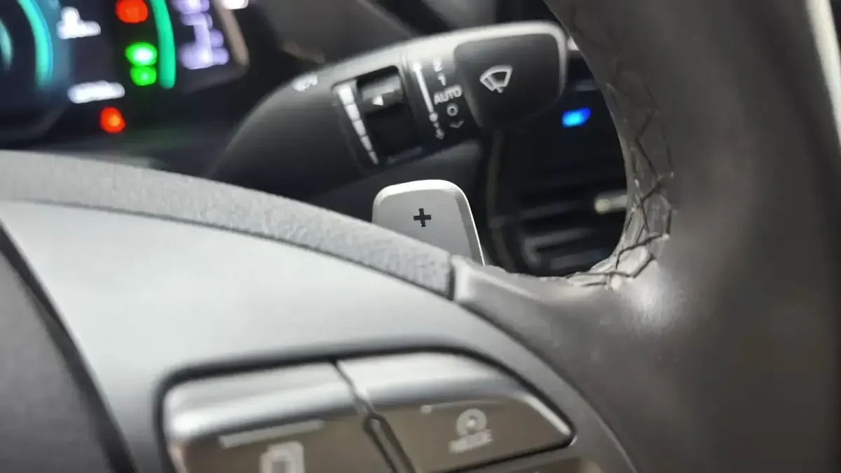 Usado Hyundai Ioniq Style 141 CV (103 kW) 2020 Blanco Utilitario