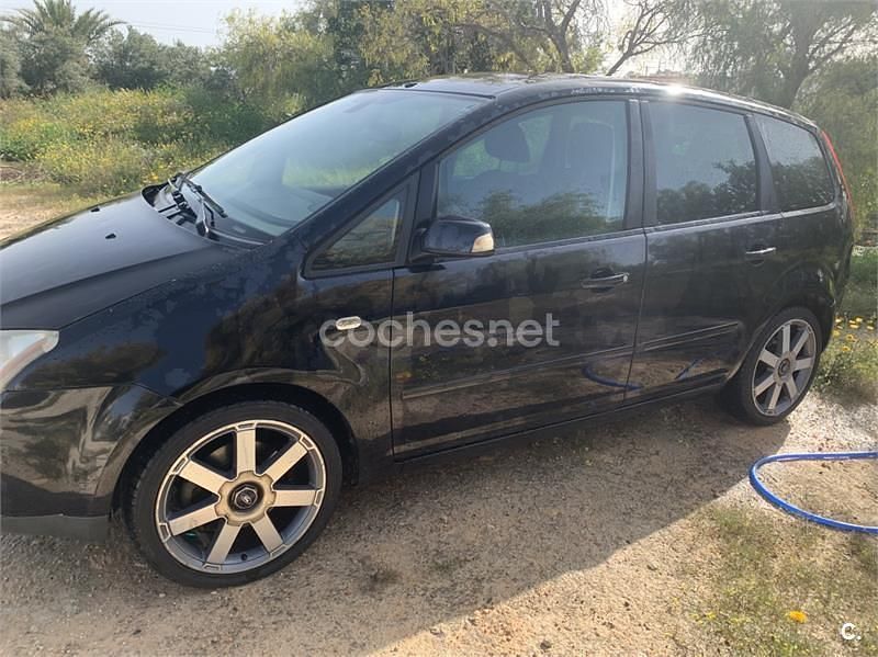 Usado Ford C-MAX Ghia 136 CV (100 kW) 2005 Negro Monovolumen