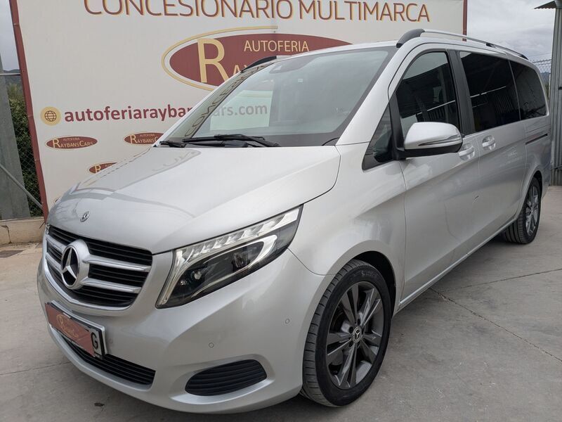 Usado Mercedes V250 Exclusive 190 CV (139 kW) 2019 Gris Monovolumen