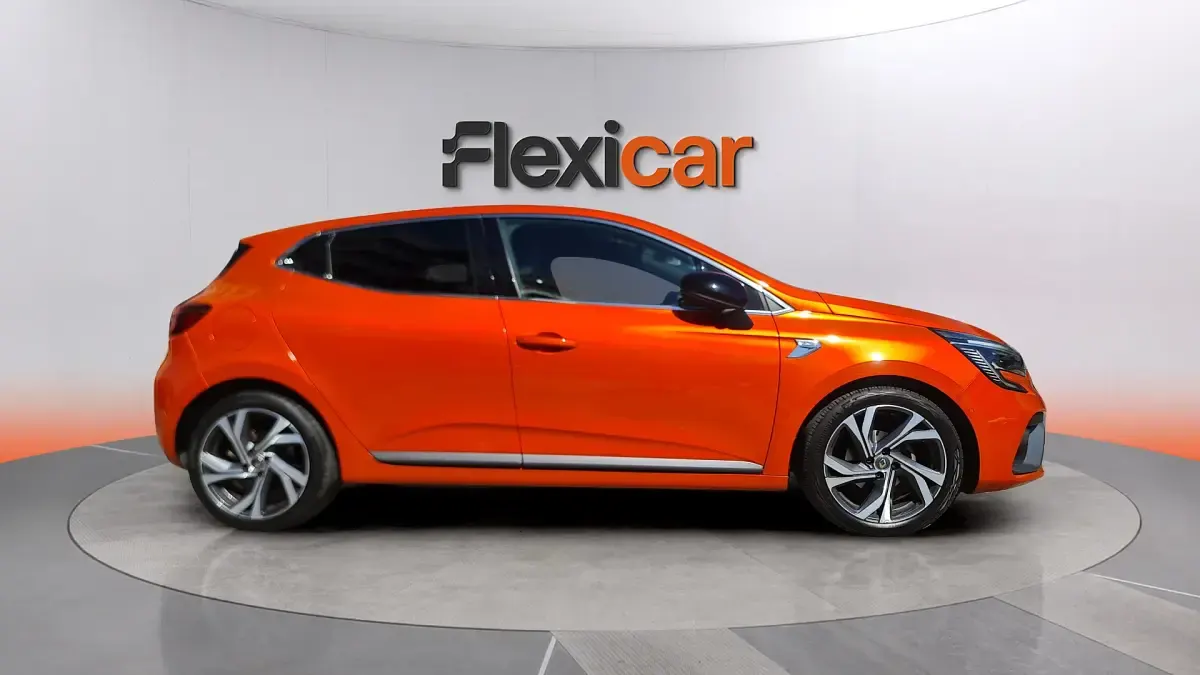 Usado Renault Clio IV RS Line 100 CV (73 kW) 2019 Naranja Berlina