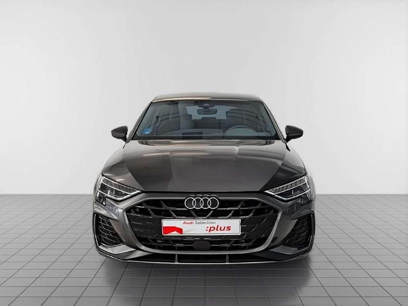 Usado Audi A3 Sportback e-tron S-Line 204 CV (150 kW) 2025 Gris Utilitario