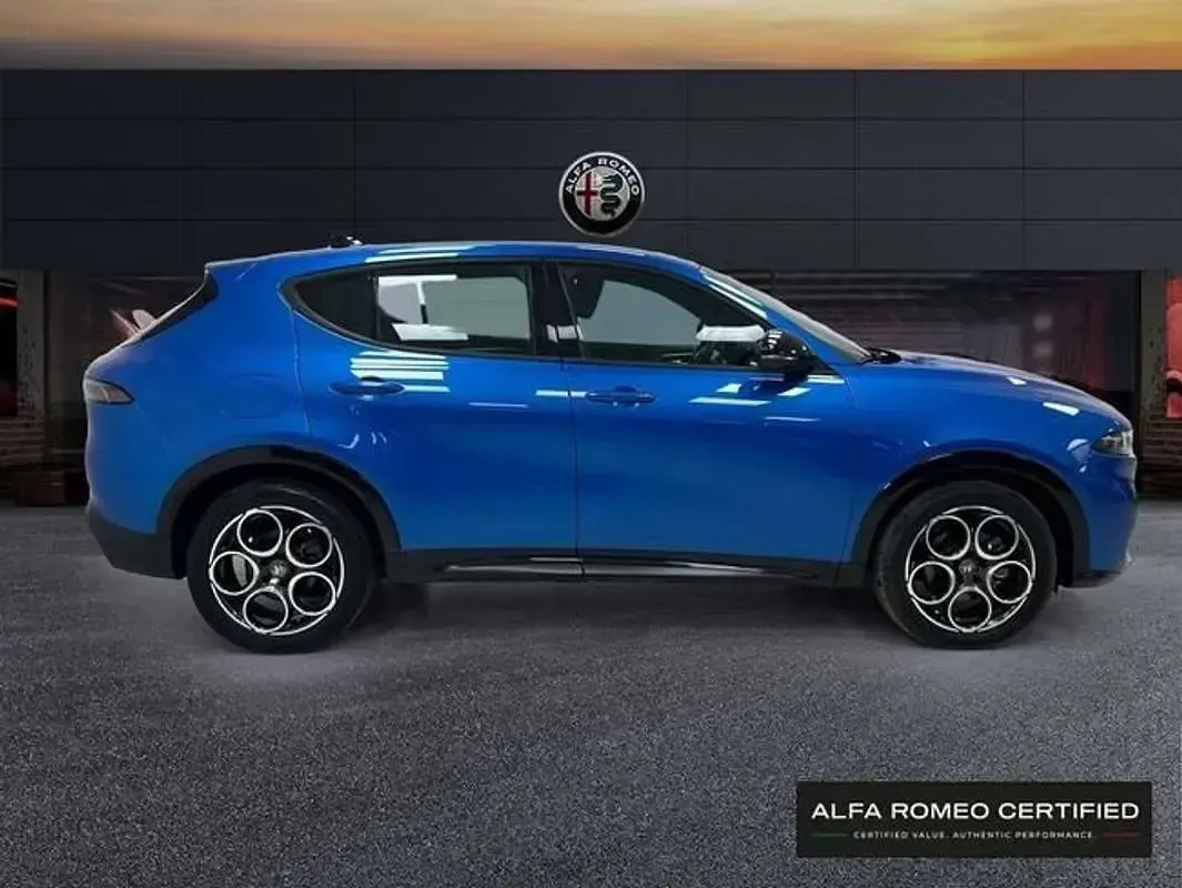 Usado Alfa Romeo Tonale Sprint 131 CV (96 kW) 2024 Azul SUV