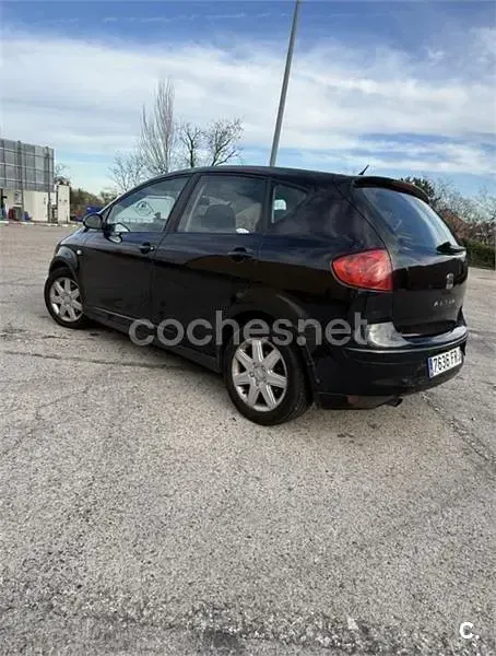 Usado Seat Altea Reference 102 CV (75 kW) 2007 Negro Monovolumen