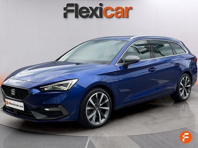 Usado Seat Leon FR 150 CV (110 kW) 2021 Azul Familiar