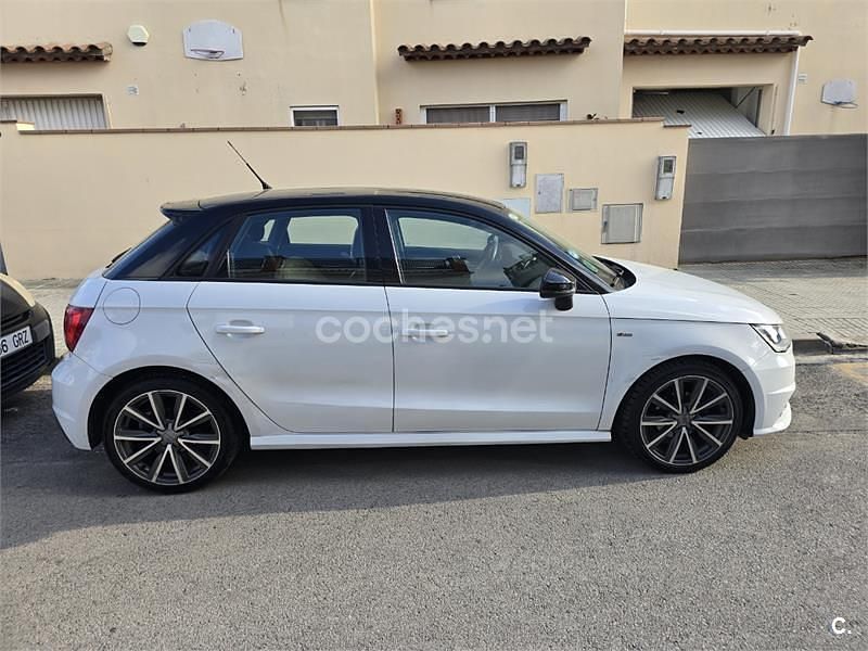 Usado Audi A1 Sportback 90 CV (66 kW) 2015 Blanco Utilitario