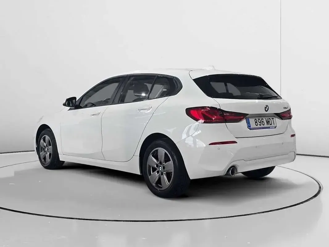 Usado BMW 116 Comfort Edition 116 CV (85 kW) 2023 Blanco Utilitario