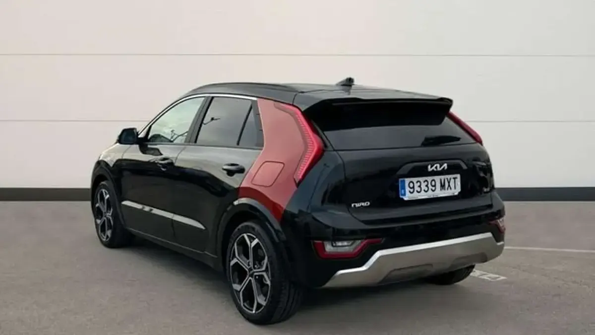 Usado Kia Niro 129 CV (94 kW) 2025 Negro SUV