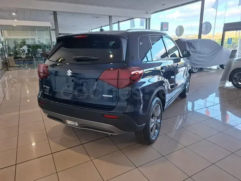 Nuevo Suzuki Vitara 110 CV (80 kW) 2026 Azul SUV