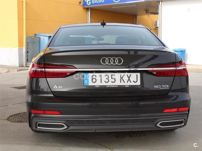 Usado Audi A6 286 CV (210 kW) 2019 Gris / plata Berlina