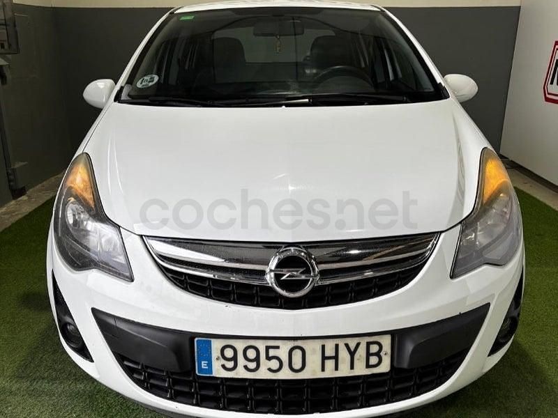 Usado Opel Corsa Selective 75 CV (55 kW) 2014 Blanco Berlina