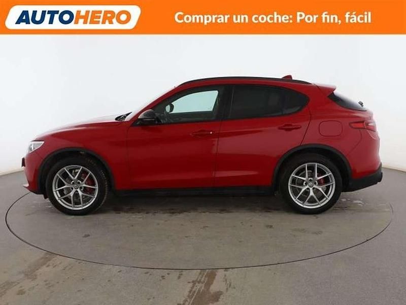 Usado Alfa Romeo Stelvio Executive 209 CV (153 kW) 2020 Rojo SUV