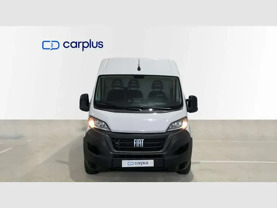 Usado Fiat Ducato 140 CV (102 kW) 2024 Blanco Van