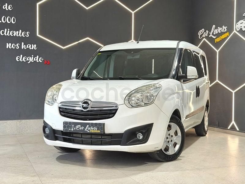 Usado Opel Combo Excellence 105 CV (77 kW) 2015 Blanco Monovolumen