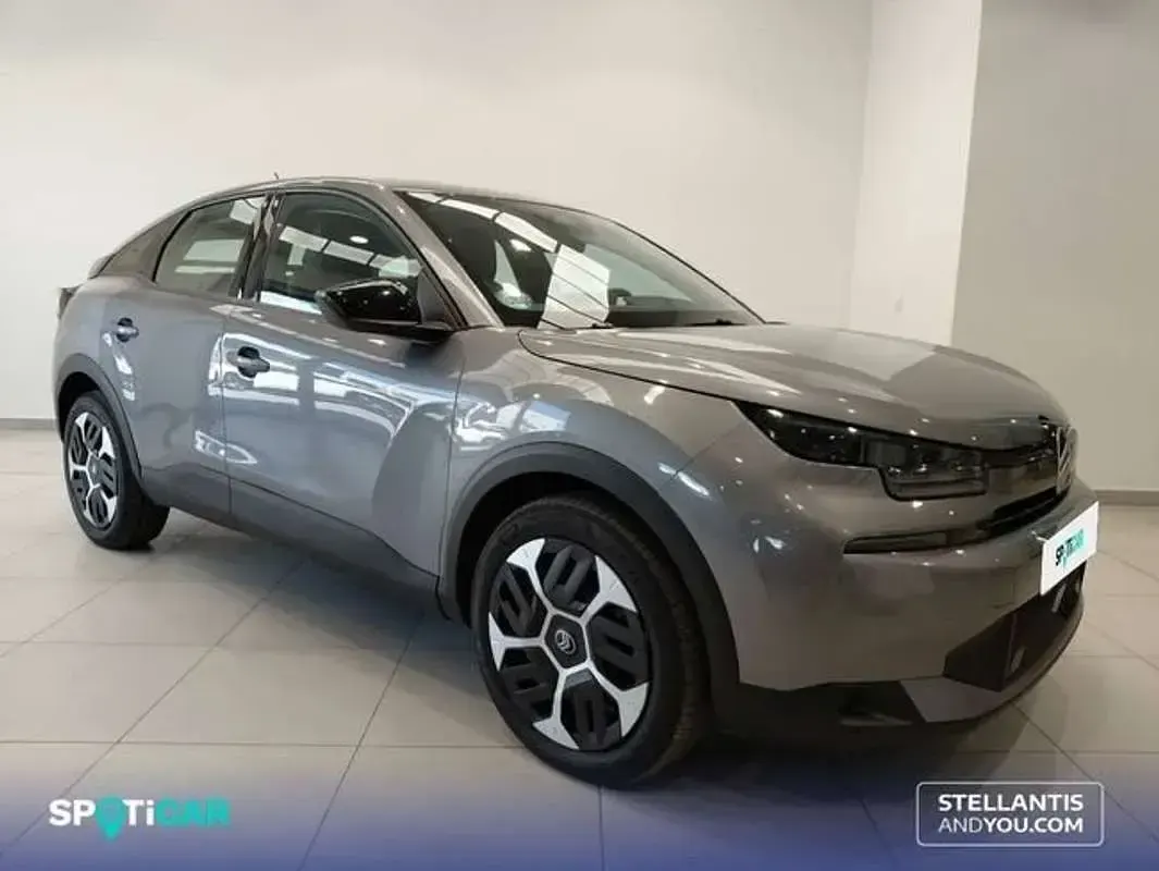 Usado Citroën C4 145 CV (106 kW) 2025 Gris SUV