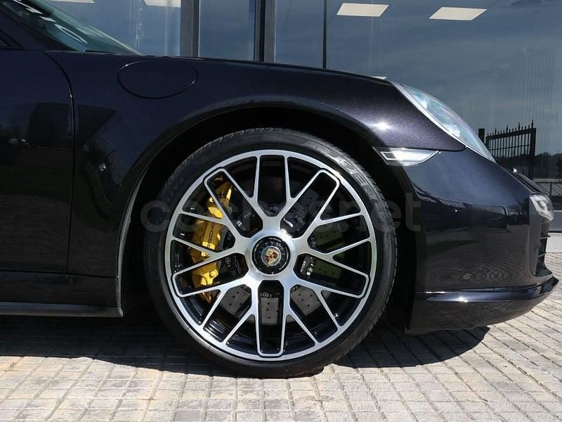 Usado Porsche 911 Turbo S 560 CV (411 kW) 2013 Gris / plata Coupe