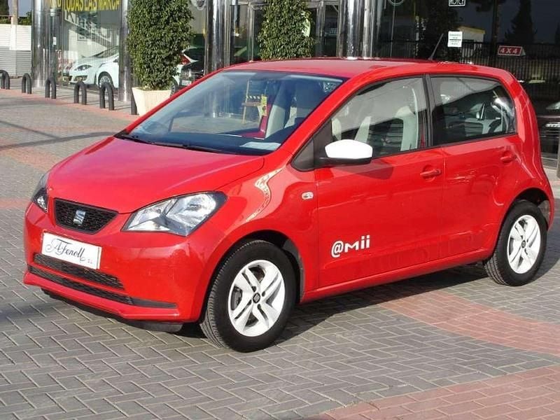 Usado Seat Mii 75 CV (55 kW) 2013 Rojo Utilitario