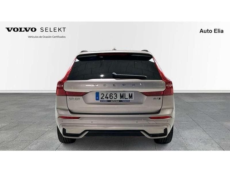 Usado Volvo XC60 Ultimate 197 CV (144 kW) 2023 Gris SUV