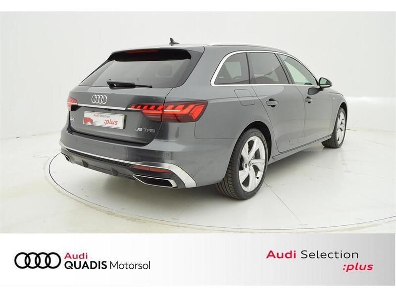 Usado Audi A4 S-Line 150 CV (110 kW) 2023 Gris Familiar