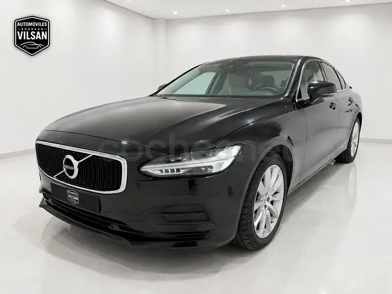 Usado Volvo S90 Momentum 150 CV (110 kW) 2018 Negro Berlina