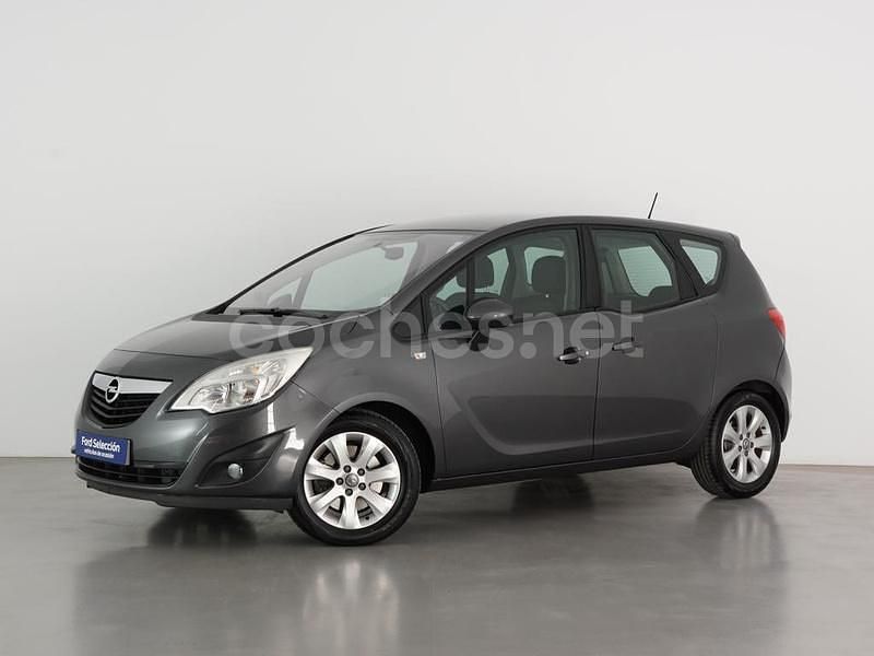 Gris / plata Usado 2012 Opel Meriva Selective Monovolumen | 7500 € (Precio justo) - Imagen 1/4