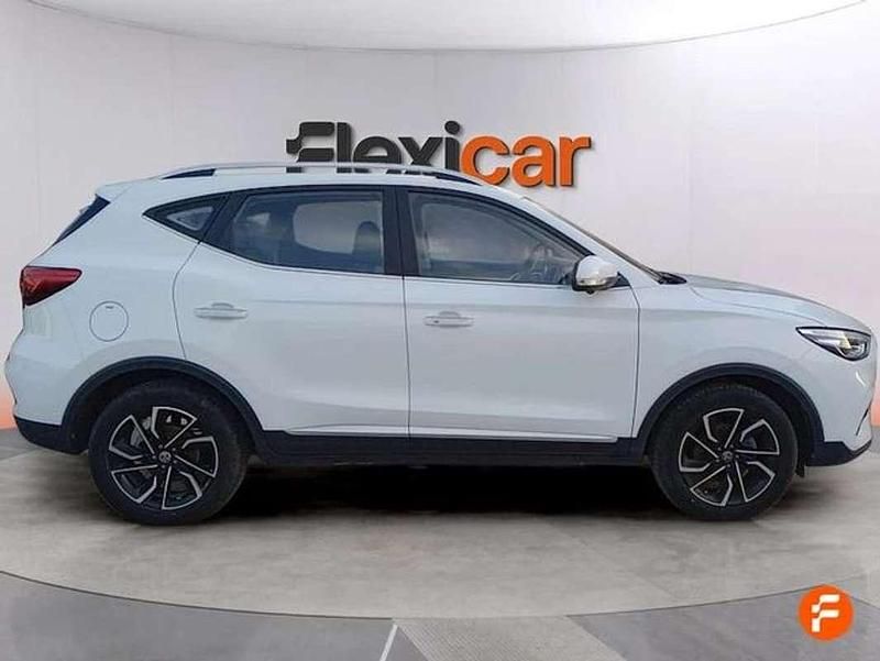 Usado MG ZS Luxury 111 CV (81 kW) 2023 Blanco SUV