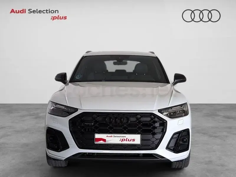 Käytetty Audi Q5 204 HP (150 kW) 2024 Valkoinen Katumaasturi