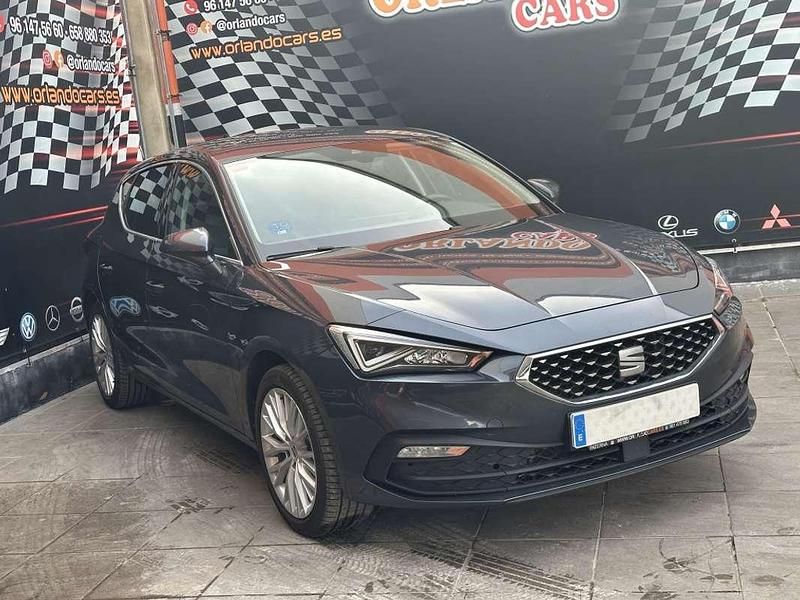 Usado Seat Leon XCELLENCE 205 CV (150 kW) 2021 Gris Utilitario
