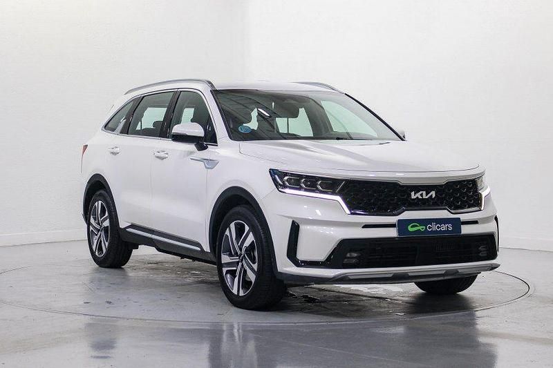 Usado Kia Sorento 230 CV (169 kW) 2023 Blanco SUV