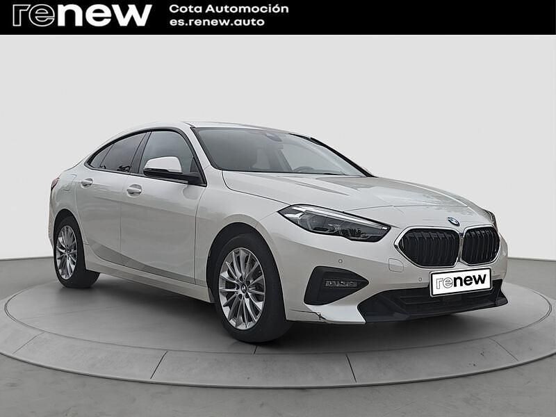 Käytetty BMW 218 Comfort Edition 150 HP (110 kW) 2021 Valkoinen Coupe - kaksiovinen