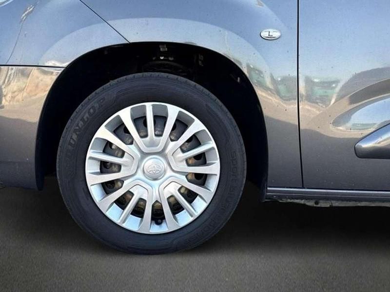 Usado Toyota Proace Active 131 CV (96 kW) 2021 Monovolumen