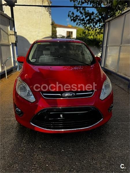 Usado Ford C-MAX Trend 115 CV (84 kW) 2010 Rojo Monovolumen