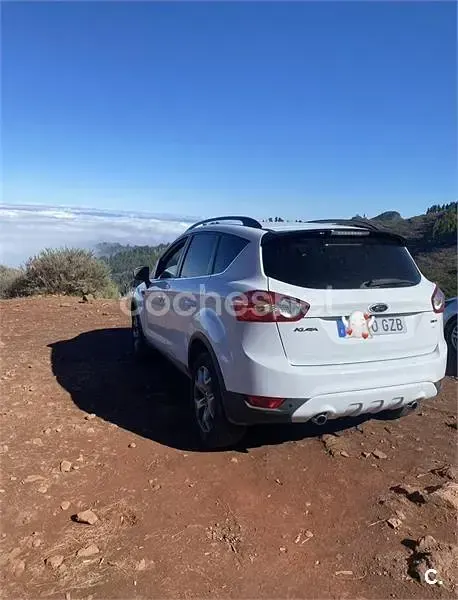 Usado Ford Kuga Trend 140 CV (102 kW) 2010 Blanco SUV