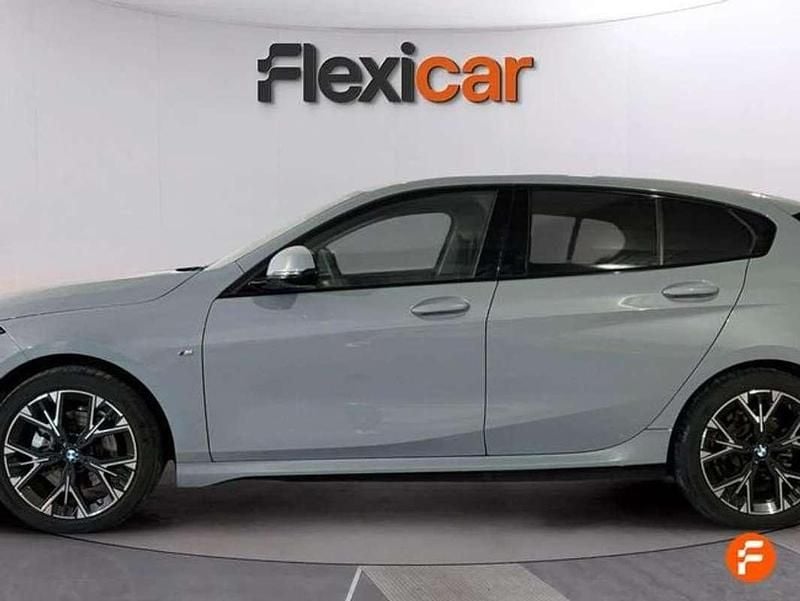 Usado BMW 120 163 CV (119 kW) 2025 Gris Utilitario