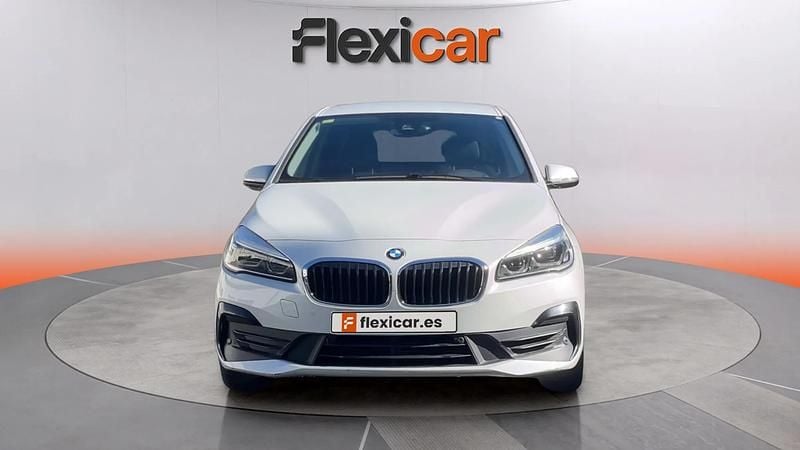 Używany BMW 218 140 KM (102 kW) 2020 Biały Minivan